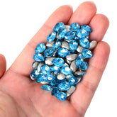 Glotte de forme de poire aigue-marine.